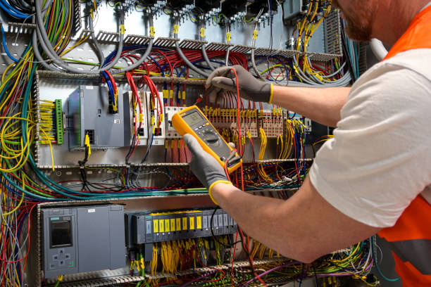 Best Electrician Near Me  in Benbrook, TX